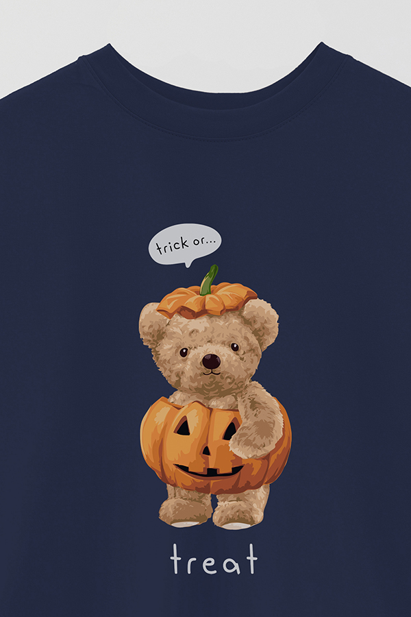 REMERA OVER ESTAMPADA UNISEX TEDDY TRICK OR TREAT