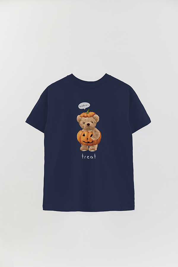 REMERA OVER ESTAMPADA UNISEX TEDDY TRICK OR TREAT