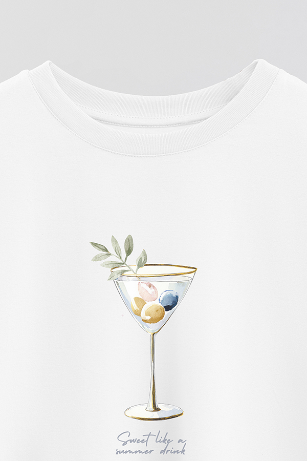 REMERA CROP ESTAMPADA COASTAL SWEET SUMMER DRINK