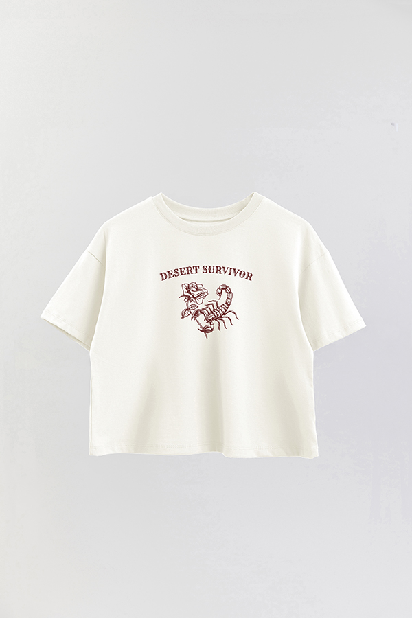 REMERA CROP ESTAMPADA COWGIRL SURVIVOR