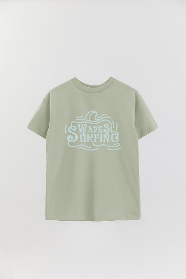 REMERA OVER ESTAMPADA WAVES SURFING