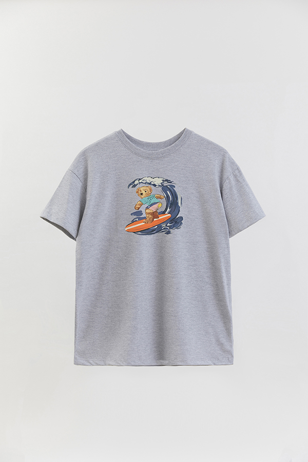 REMERA OVER ESTAMPADA UNISEX BEAR SURFER BEAR