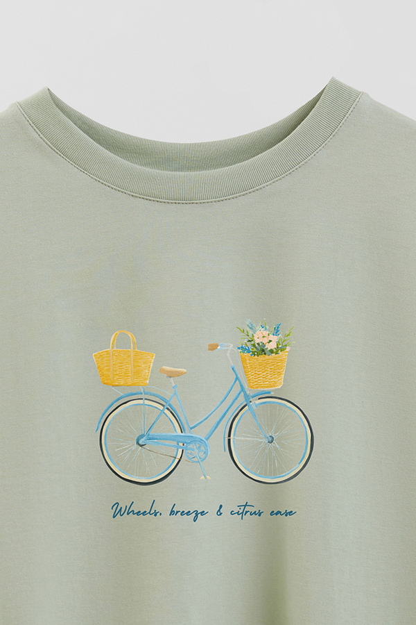 REMERA CROP ESTAMPADA COASTAL WHEELS BREEZE
