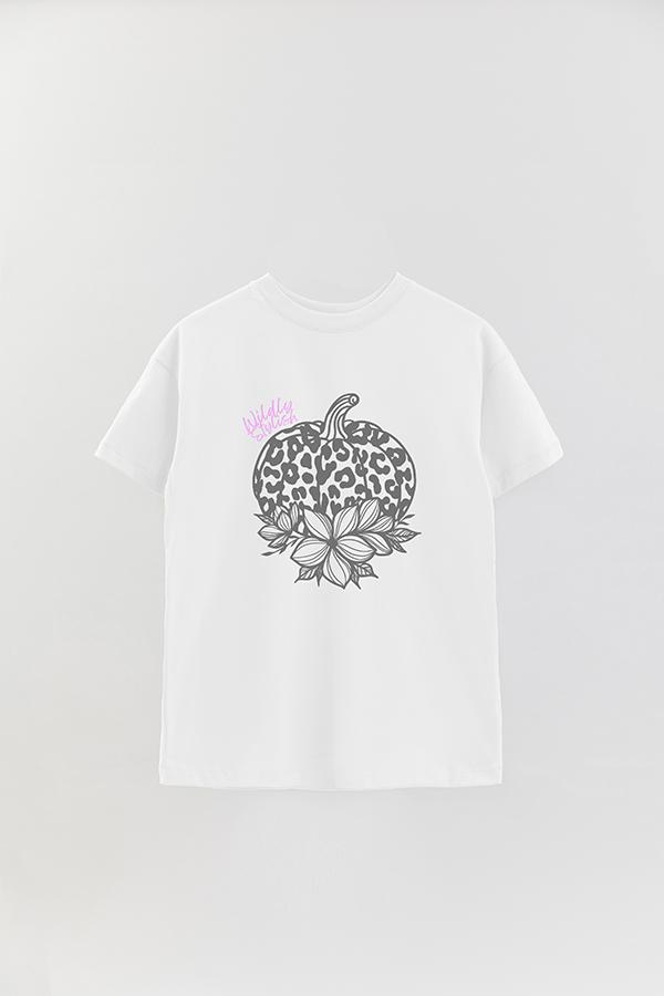 REMERA OVER ESTAMPADA TGR WILDLY STYLISH