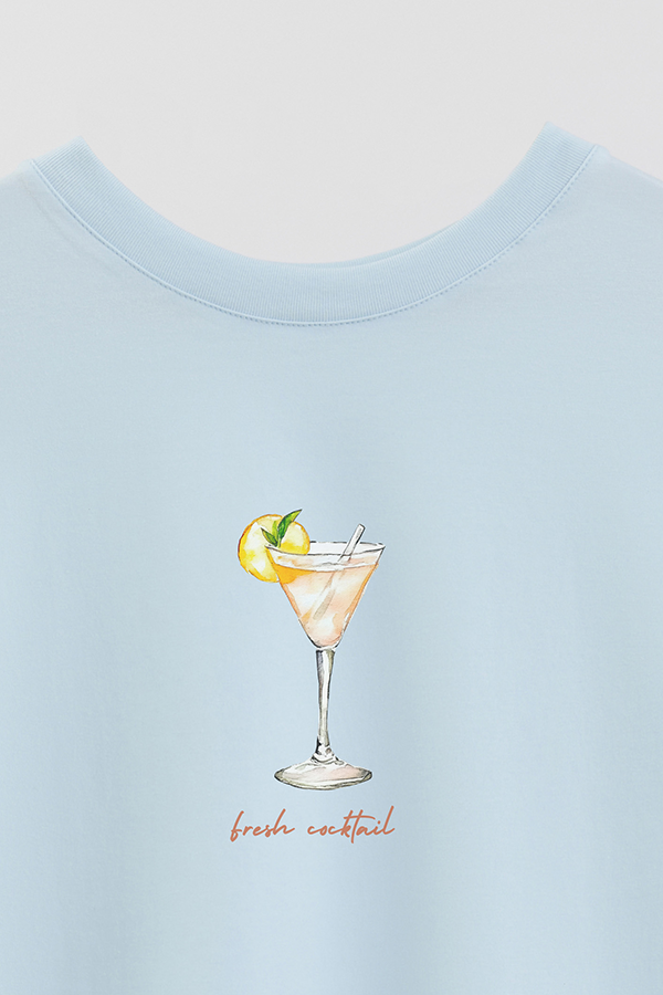 REMERA CROP ESTAMPADA COASTAL FRESH COCKTAIL