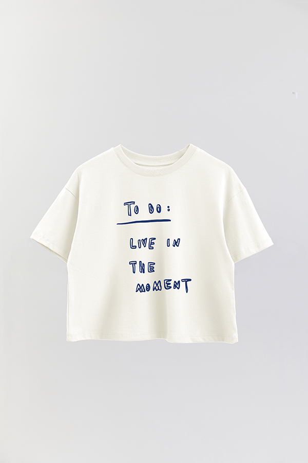 REMERA CROP ESTAMPADA BEACH TO DO