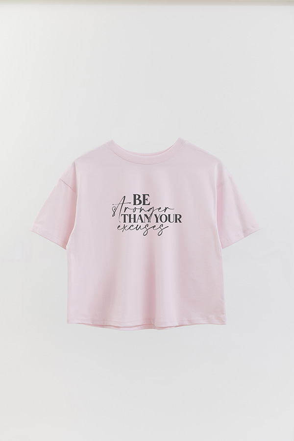 REMERA CROP ESTAMPADA ML BE STRONGER