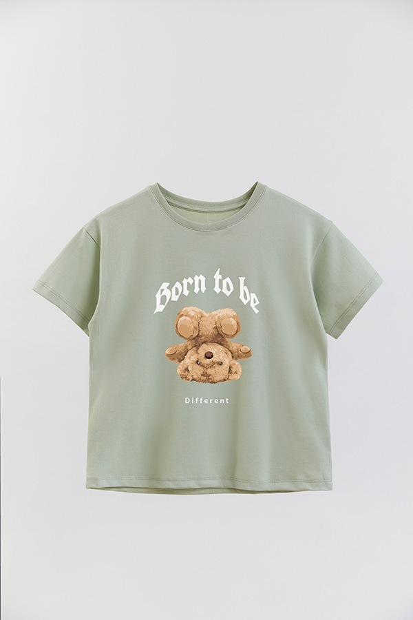 REMERA GB OVERSIZE BORN TO BE DIFFERENT