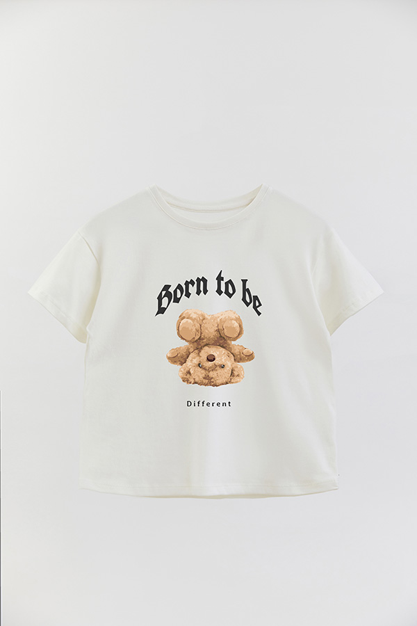 REMERA GB OVERSIZE BORN TO BE DIFFERENT