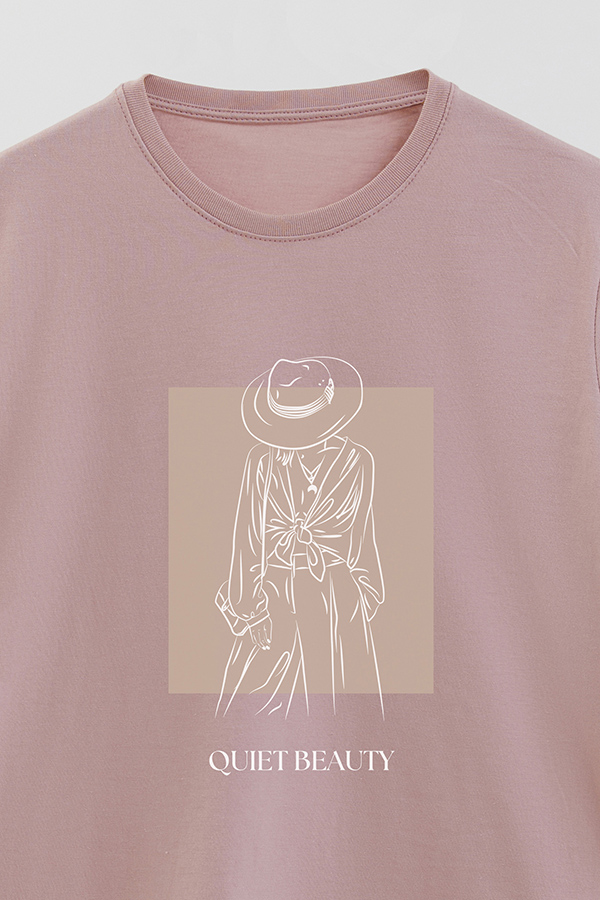 REMERA BASICA ESTAMPADA QUIET BEAUTY