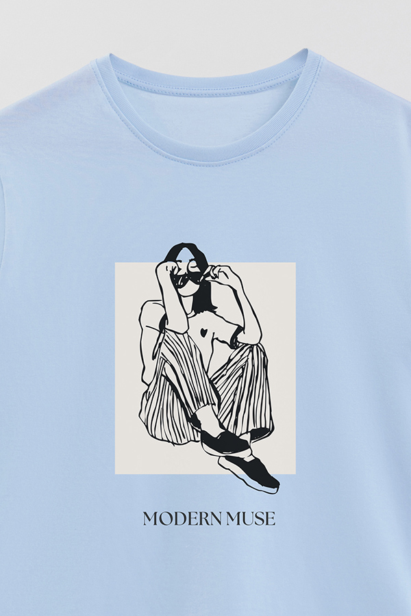 REMERA BASICA ESTAMPADA MODERN MUSE