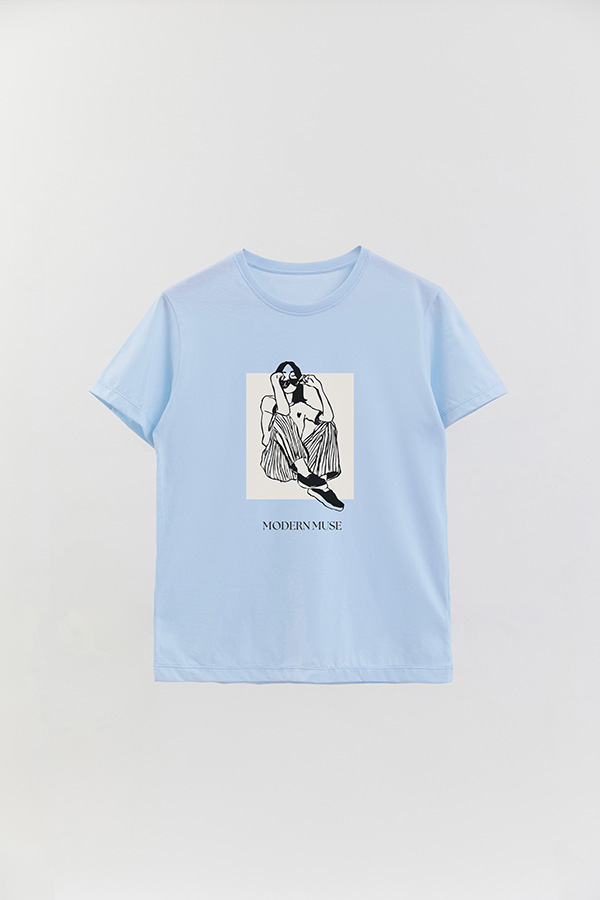 REMERA BASICA ESTAMPADA MODERN MUSE