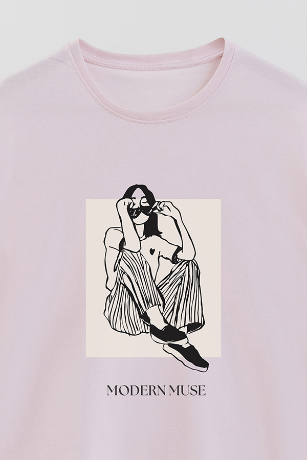REMERA BASICA ESTAMPADA MODERN MUSE