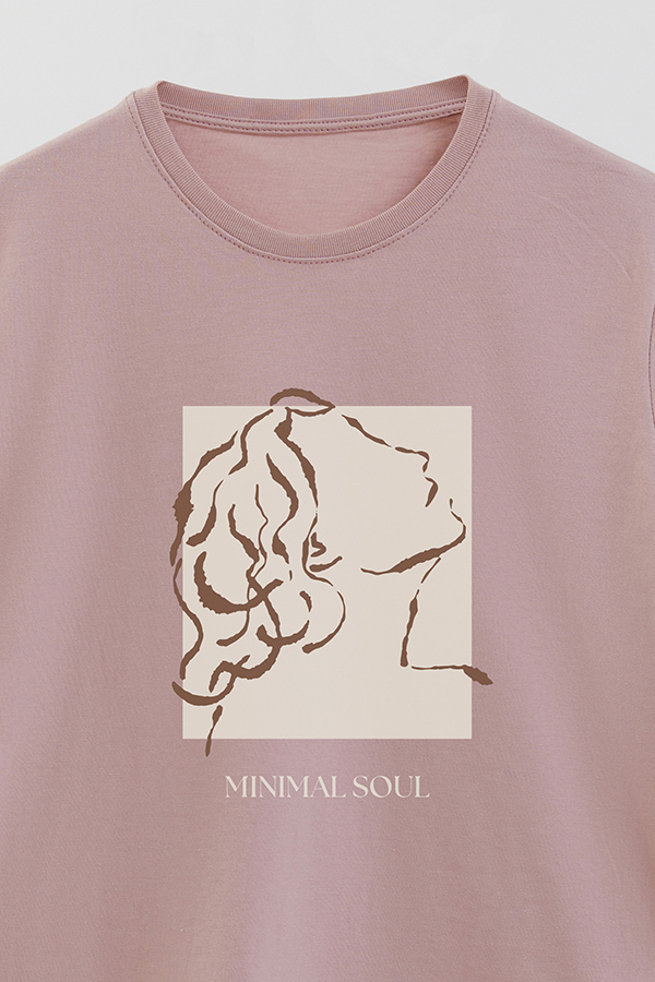 REMERA BASICA ESTAMPADA MINIMAL SOUL