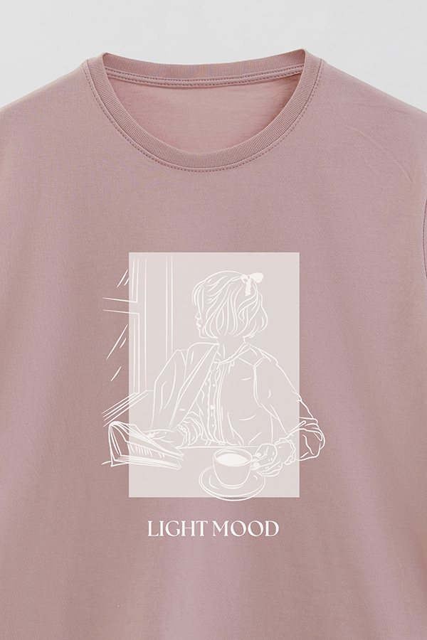 REMERA BASICA ESTAMPADA LIGHT MOOD