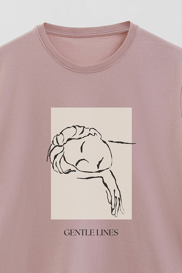REMERA BASICA ESTAMPADA GENTLE LINES