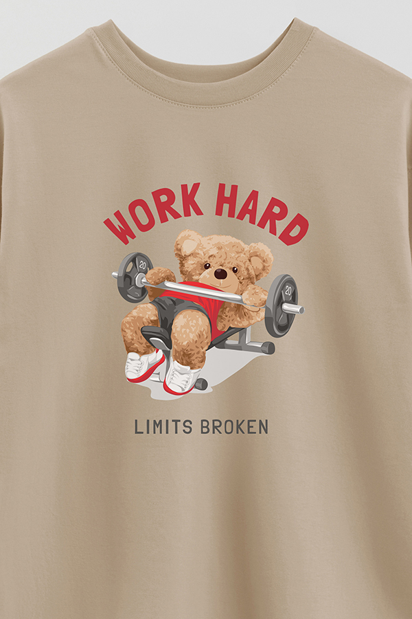 REMERA OVER ESTAMPADA UNISEX WORK HARD