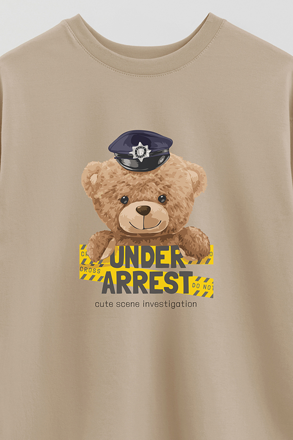 REMERA OVER ESTAMPADA UNISEX UNDER ARREST