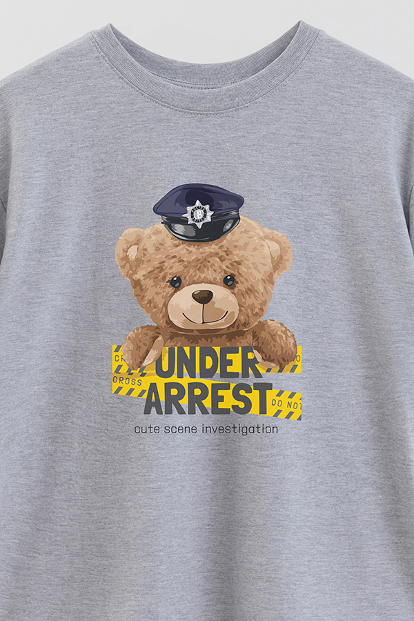 REMERA OVER ESTAMPADA UNISEX UNDER ARREST
