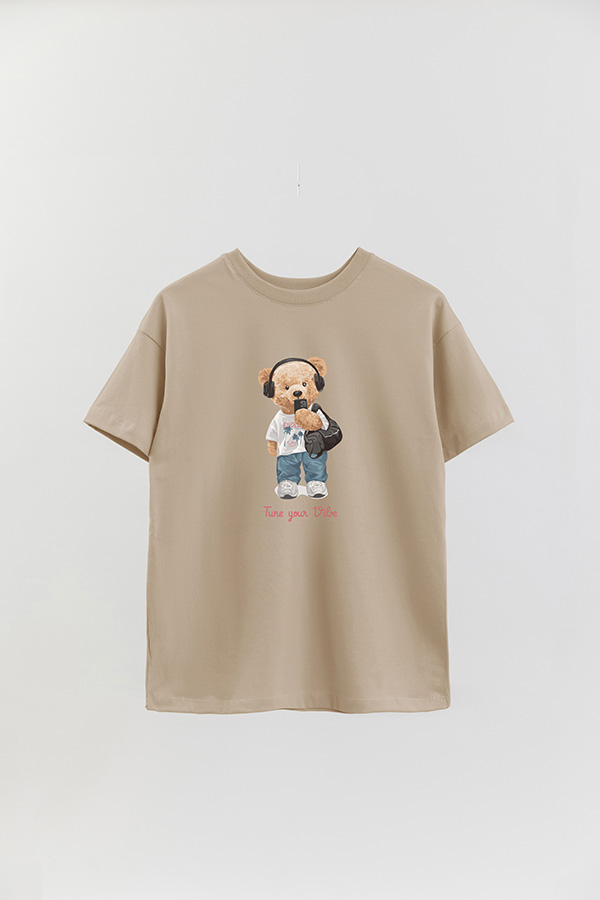 REMERA OVER ESTAMPADA UNISEX TUNE YOUR VIBE
