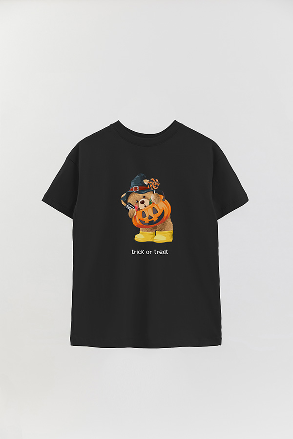 REMERA OVER ESTAMPADA UNISEX TRICK OR TREAT 2