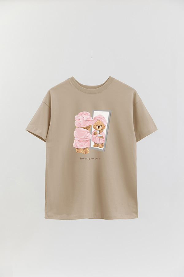 REMERA OVER ESTAMPADA UNISEX TOO COZY TO CARE