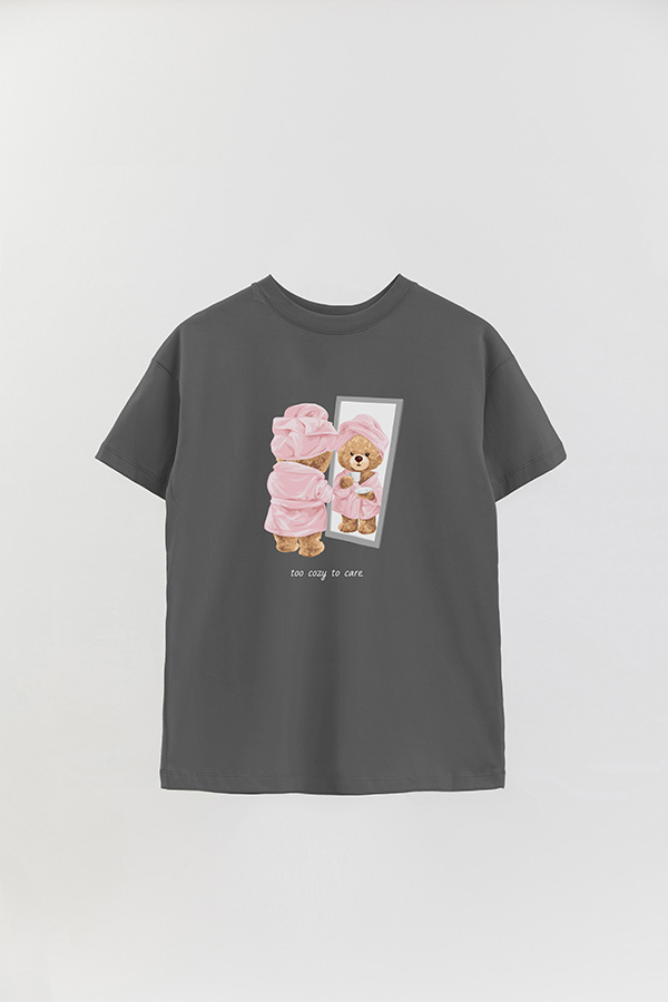 REMERA OVER ESTAMPADA UNISEX TOO COZY TO CARE