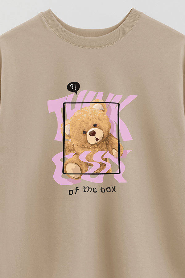 REMERA OVER ESTAMPADA UNISEX THINK OUT