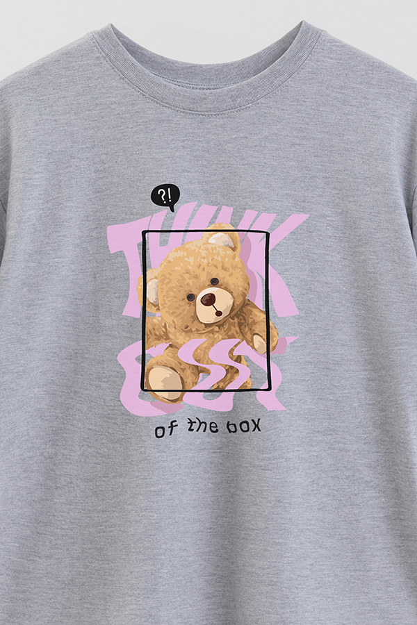 REMERA OVER ESTAMPADA UNISEX THINK OUT