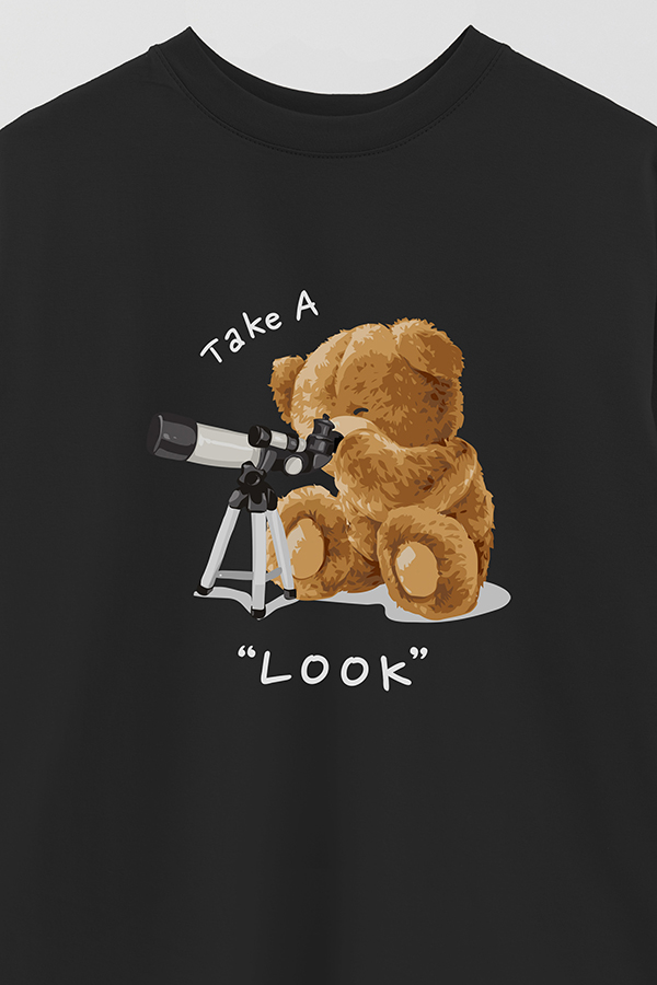 REMERA OVER ESTAMPADA UNISEX TAKE A LOOK