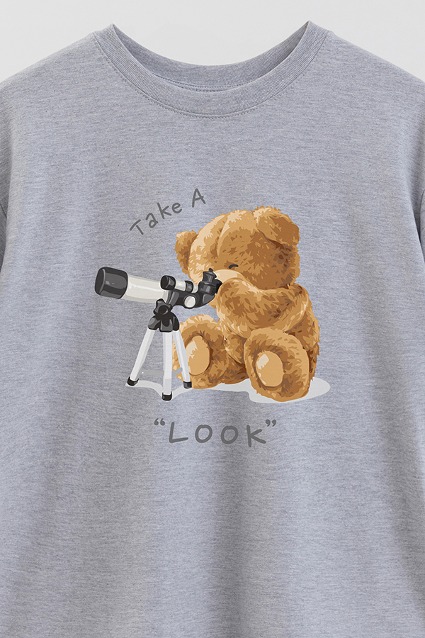 REMERA OVER ESTAMPADA UNISEX TAKE A LOOK
