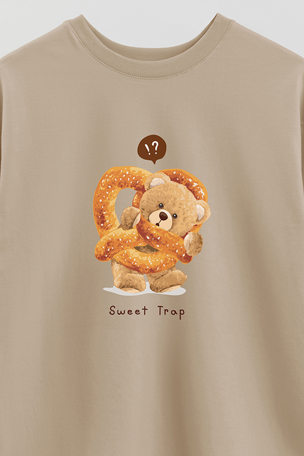REMERA OVER ESTAMPADA UNISEX SWEET TRAP