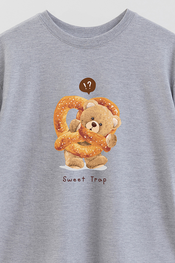 REMERA OVER ESTAMPADA UNISEX SWEET TRAP