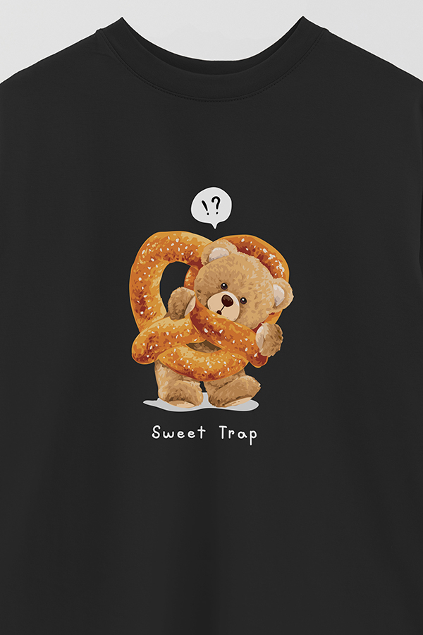 REMERA OVER ESTAMPADA UNISEX SWEET TRAP