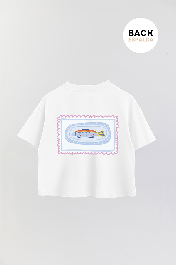 REMERA CROP FB TRAVEL STAMP 8