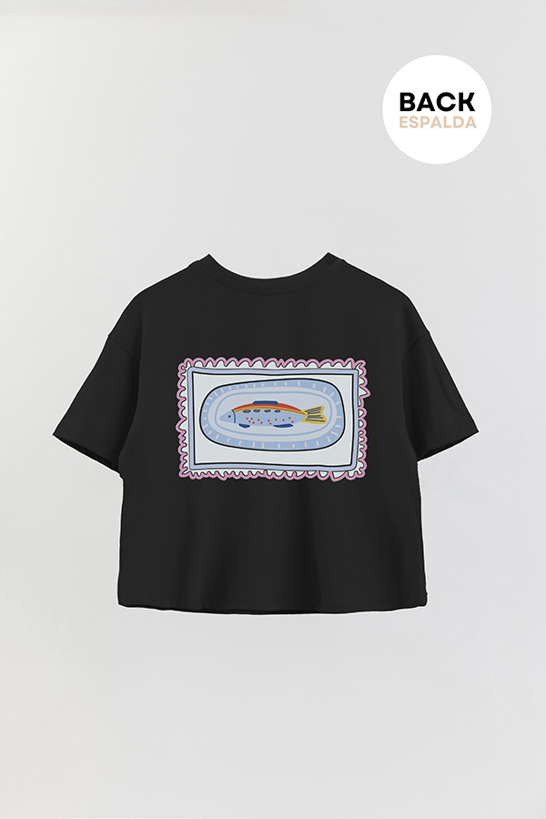 REMERA CROP FB TRAVEL STAMP 8