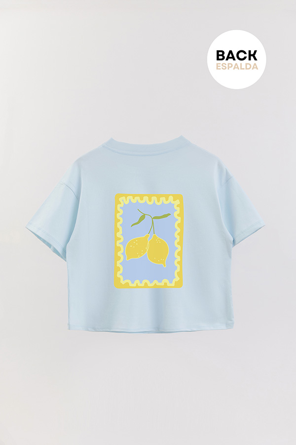 REMERA CROP FB TRAVEL STAMP 5