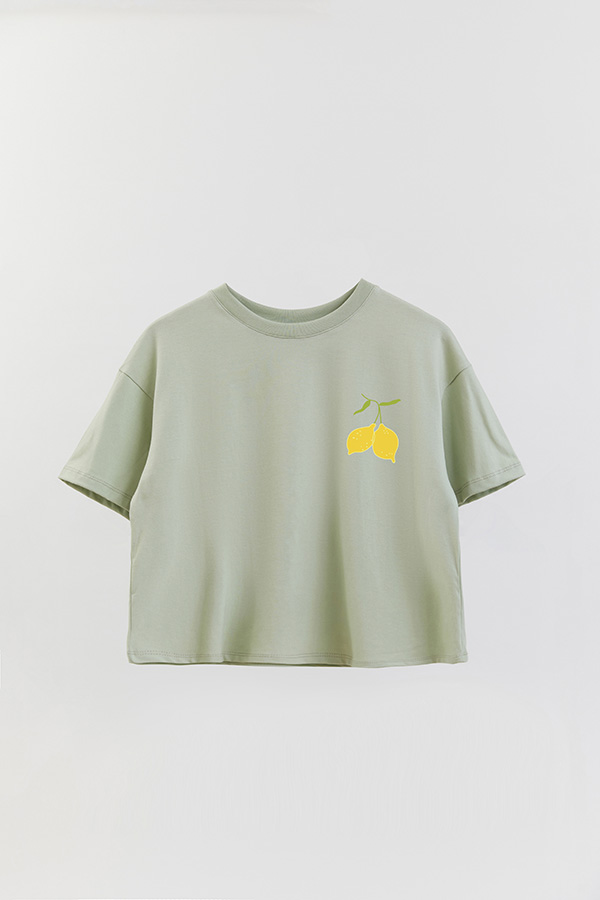 REMERA CROP FB TRAVEL STAMP 5