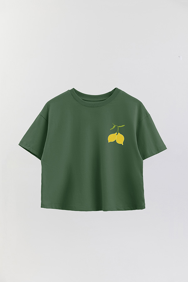 REMERA CROP FB TRAVEL STAMP 5