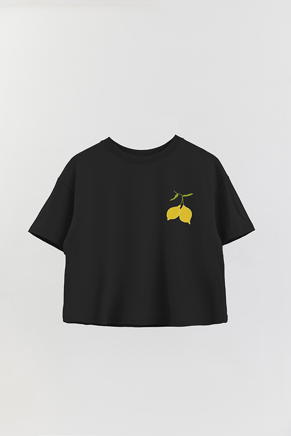 REMERA CROP FB TRAVEL STAMP 5