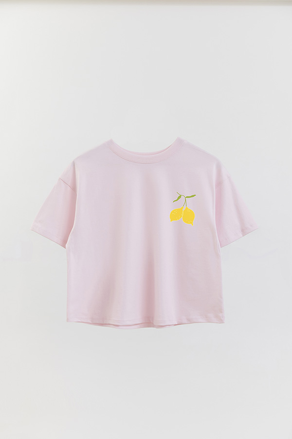 REMERA CROP FB TRAVEL STAMP 5