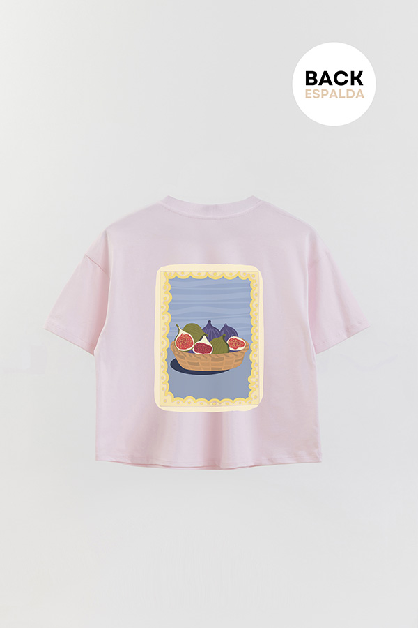 REMERA CROP FB TRAVEL STAMP 4