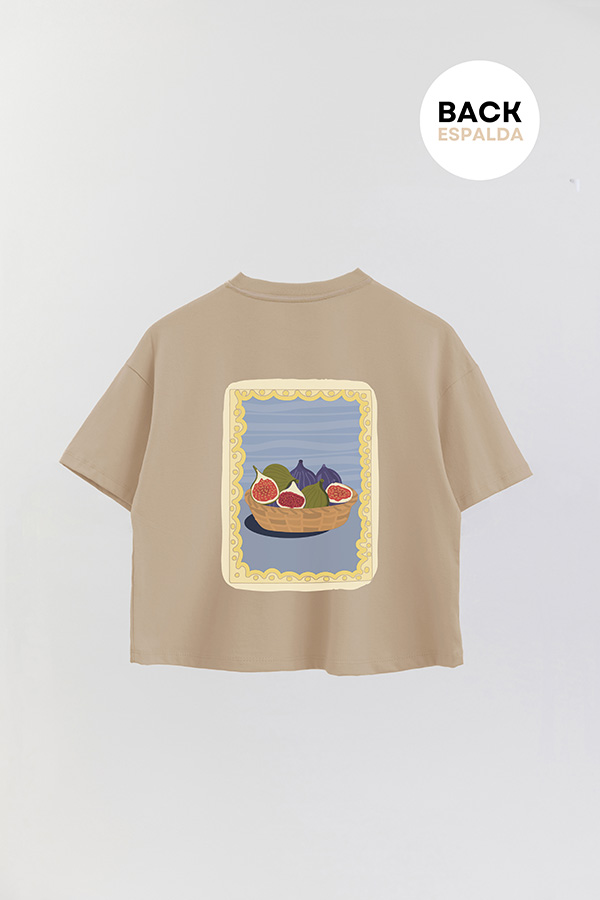 REMERA CROP FB TRAVEL STAMP 4