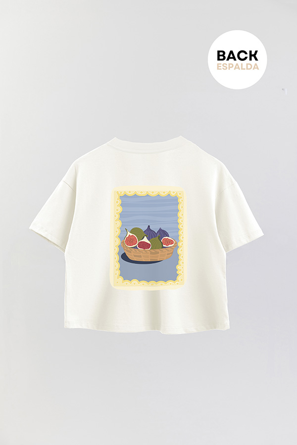 REMERA CROP FB TRAVEL STAMP 4