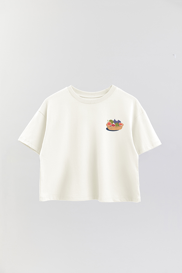 REMERA CROP FB TRAVEL STAMP 4
