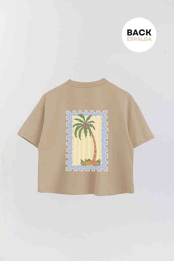REMERA CROP FB TRAVEL STAMP 3