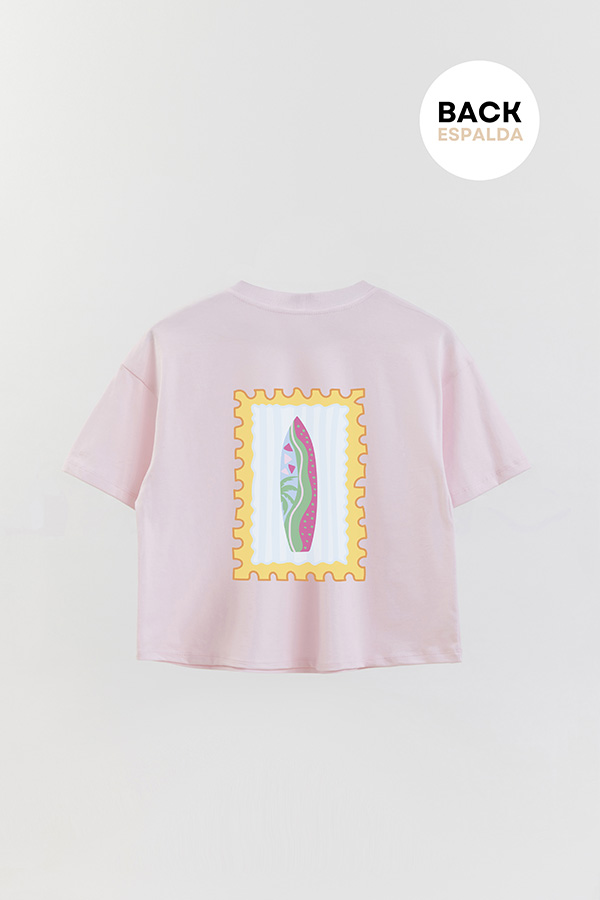 REMERA CROP FB TRAVEL STAMP 2