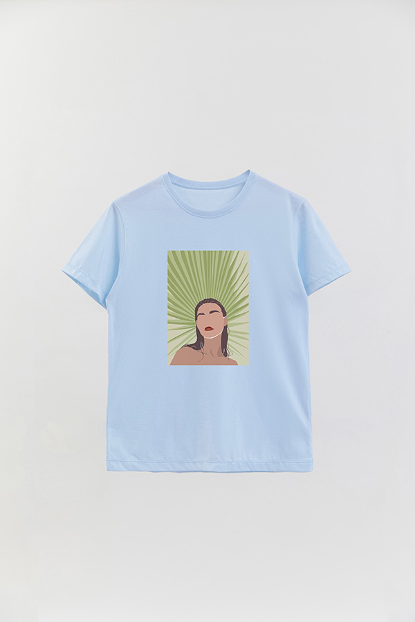 REMERA BASICA ESTAMPADA PORTRAIT 8