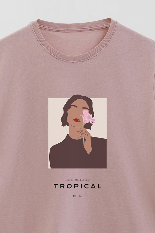REMERA BASICA ESTAMPADA PORTRAIT 6