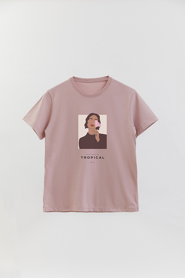 REMERA BASICA ESTAMPADA PORTRAIT 6